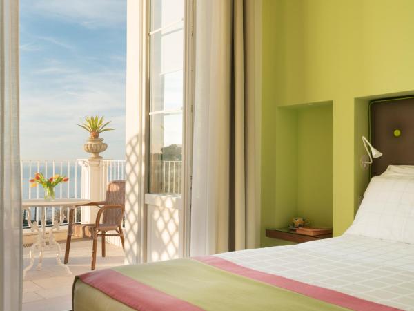 Relais Palazzo del Barone : photo 3 de la chambre chambre double ou lits jumeaux deluxe - vue sur mer
