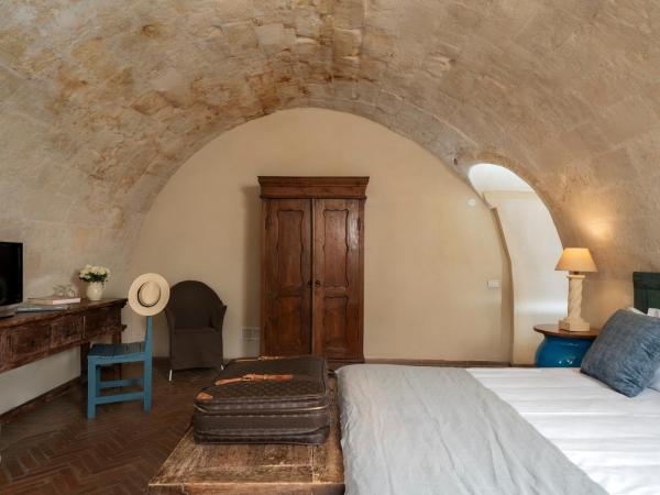 Locanda Di San Martino Hotel & Thermae Romanae : photo 5 de la chambre chambre double ou lits jumeaux supérieure avec vue sur ville