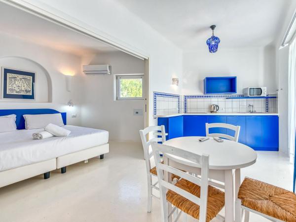 Villa Ravino Secret Retreat : photo 2 de la chambre appartement avec terrasse - vue sur mer