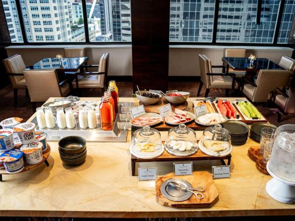 The Ritz-Carlton, Denver : photo 9 de la chambre club lounge access, guest room, 1 king bed