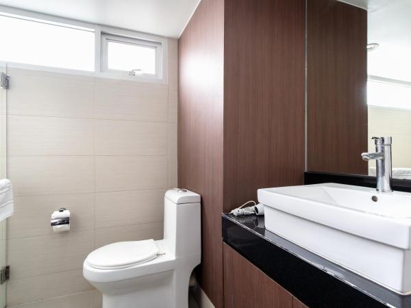 Lily Hotel Bangkok : photo 9 de la chambre suite familiale