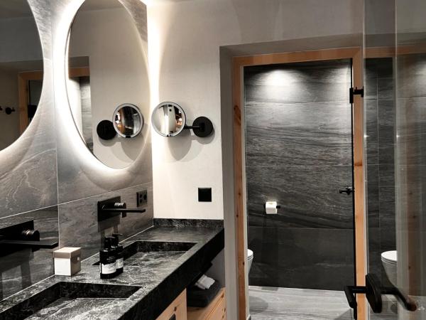 LARET private Boutique Hotel - Adults only : photo 2 de la chambre suite junior deluxe