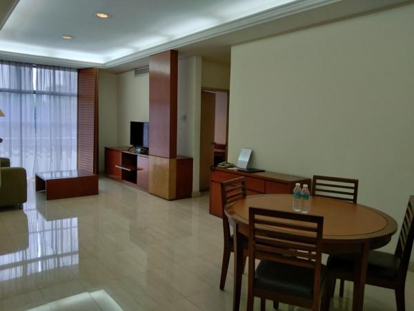 The Maple Suite : photo 1 de la chambre appartement 1 chambre - vue sur ville