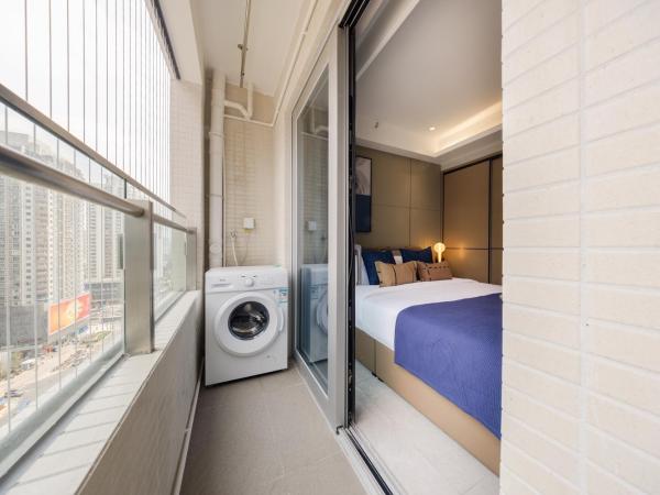 Boruisi Video and Audio Light House - Shenzhen Convention and Exhibition Center Gangxia Metro Station : photo 8 de la chambre suite supérieure 1 chambre