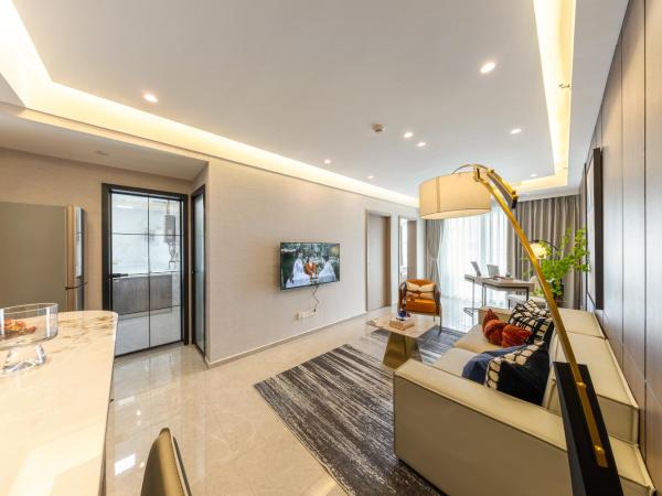 Boruisi Video and Audio Light House - Shenzhen Convention and Exhibition Center Gangxia Metro Station : photo 6 de la chambre suite deluxe 2 chambres