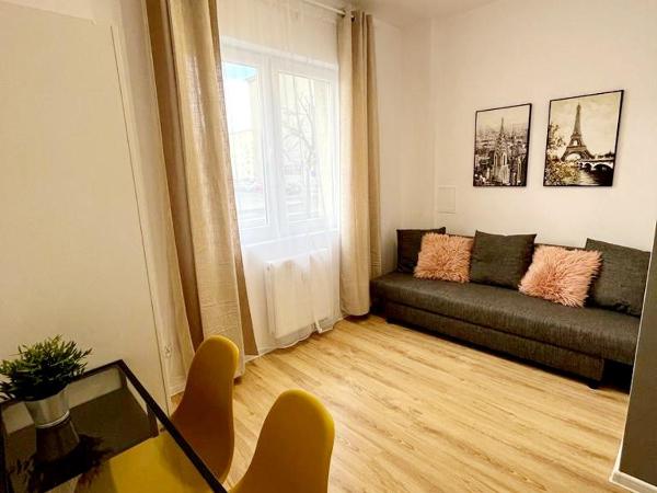 Hello Poznań : photo 2 de la chambre chambre double avec salle de bains commune