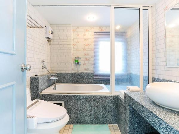 The Lilly Hotel : photo 8 de la chambre chambre double deluxe