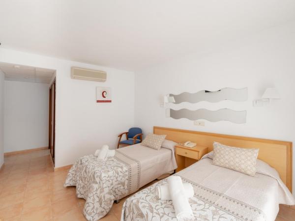 Hotel Santa Faz : photo 7 de la chambre chambre double ou lits jumeaux