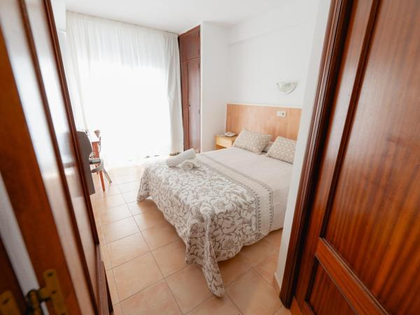 Hotel Santa Faz : photo 5 de la chambre chambre double ou lits jumeaux