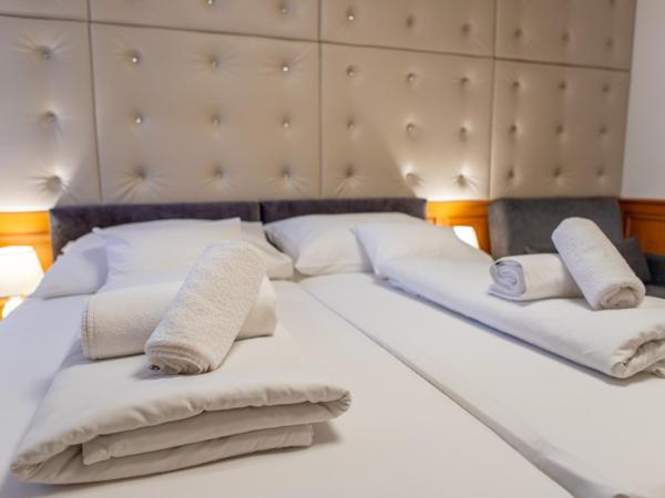 Szinbád Hotel : photo 1 de la chambre chambre double ou lits jumeaux