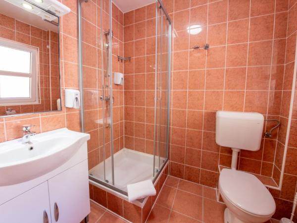 Szinbád Hotel : photo 6 de la chambre chambre double ou lits jumeaux