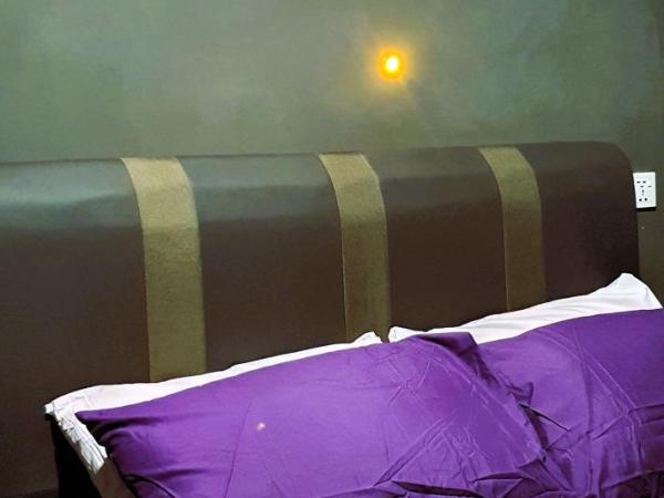 Guesthouse@ Bukit Bintang : photo 5 de la chambre chambre lit queen-size avec salle de bains commune 