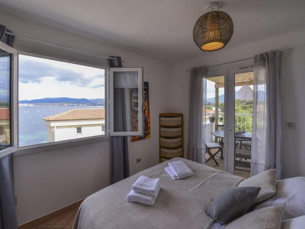 Résidence CasaBianca Porticcio - Paomia : photo 7 de la chambre appartement 2 chambres - vue sur mer