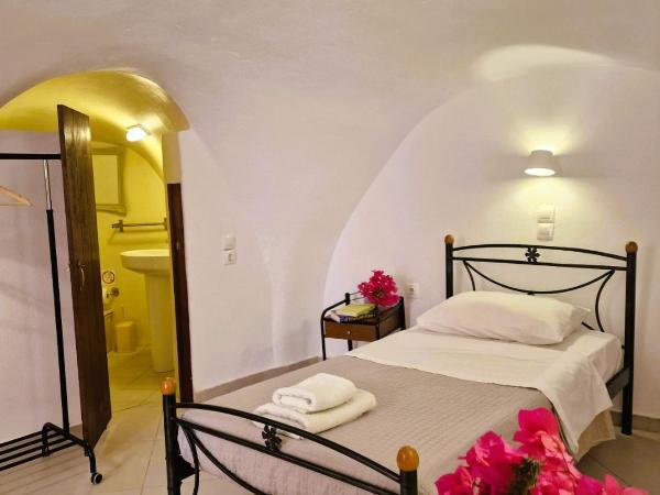 Kykladonisia Traditional Settlement : photo 2 de la chambre chambre simple Économique - demi sous-sol 