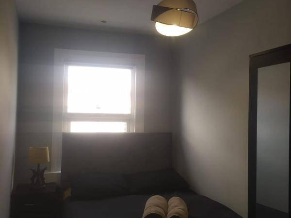 The Old White Hart Brewery Guesthouse : photo 2 de la chambre chambre double