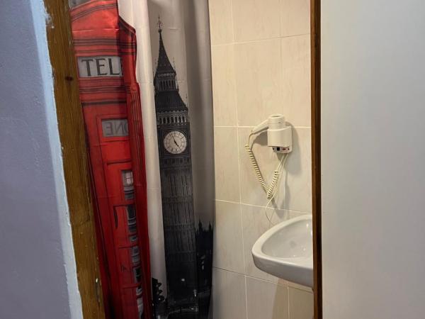 Hostal Las Vegas : photo 3 de la chambre chambre lits jumeaux