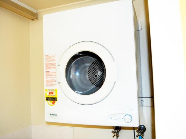 Spring Hill Mews Apartments : photo 10 de la chambre appartement 2 chambres avec balcon