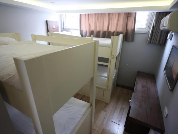 Cheers Lighthouse : photo 4 de la chambre lit dans dortoir mixte de 4 lits