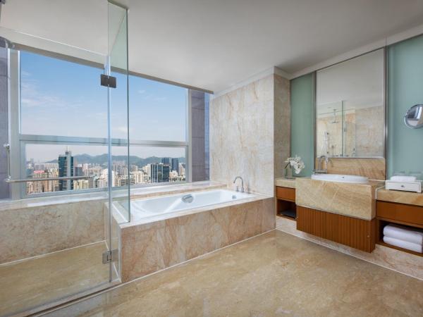Crowne Plaza Shenzhen Futian, Near to Shenzhen Convention&Exhibition Centre, Shenzhen Stock Exchange and Shenzhen Civic Center, Outdoor Heated Pool : photo 4 de la chambre suite 1 chambre