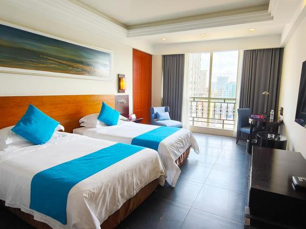 Shengyi Holiday Villa Hotel : photo 3 de la chambre chambre lits jumeaux - vue sur ville