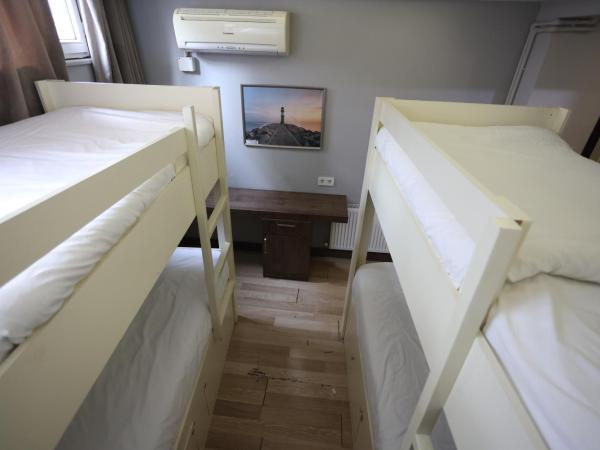 Bucoleon by Cheers : photo 4 de la chambre lit dans dortoir mixte de 4 lits