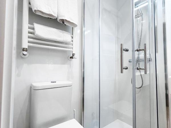 Pensión Régil : photo 4 de la chambre chambre lit queen-size avec balcon