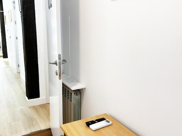 Pensión Régil : photo 2 de la chambre chambre simple avec balcon