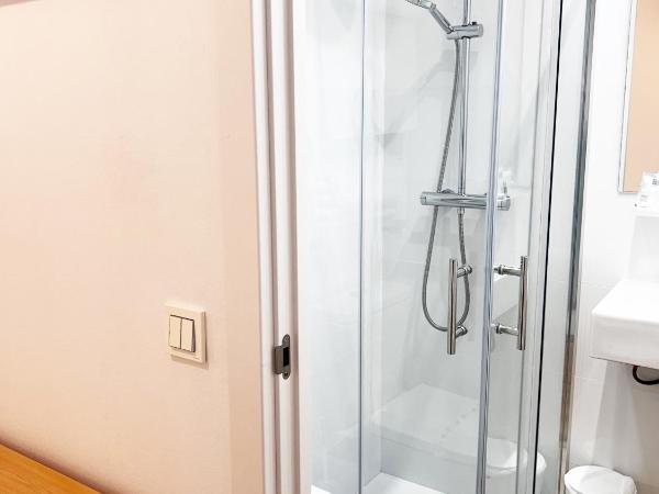 Pensión Régil : photo 4 de la chambre chambre simple avec balcon