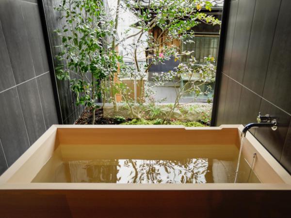 Sowaka : photo 5 de la chambre chambre lit queen-size supérieure avec balcon (annexe)