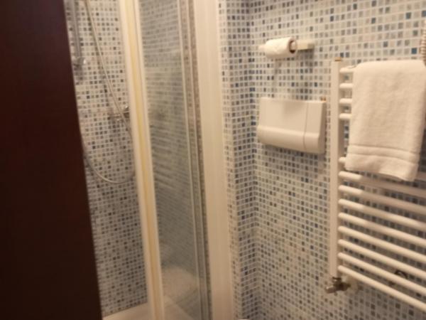 Hotel Henry : photo 1 de la chambre chambre double