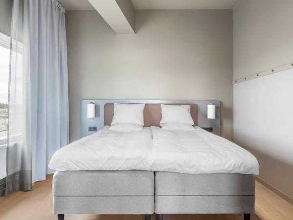 Aiden by Best Western Karlstad Arena : photo 4 de la chambre suite junior avec balcon