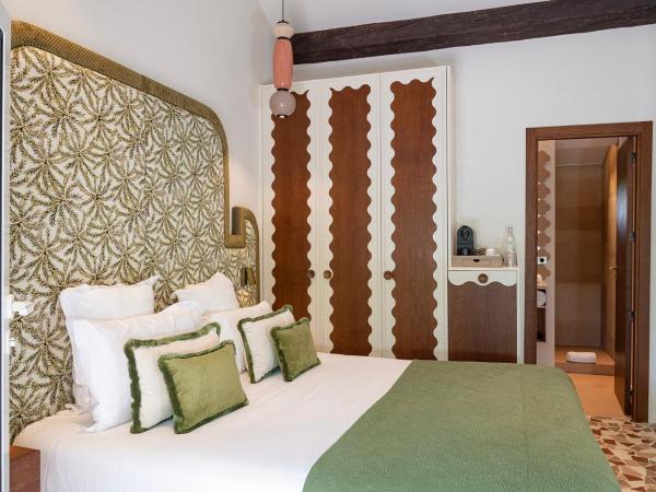 Lou Cagnard : photo 2 de la chambre chambre de luxe avec terrasse