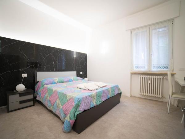 Residenza Ponte Catena : photo 4 de la chambre chambre double avec salle de bains privative