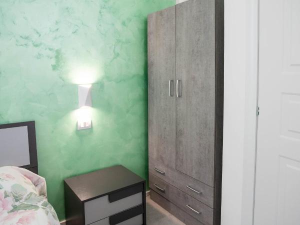 Residenza Ponte Catena : photo 3 de la chambre chambre double avec salle de bains privative