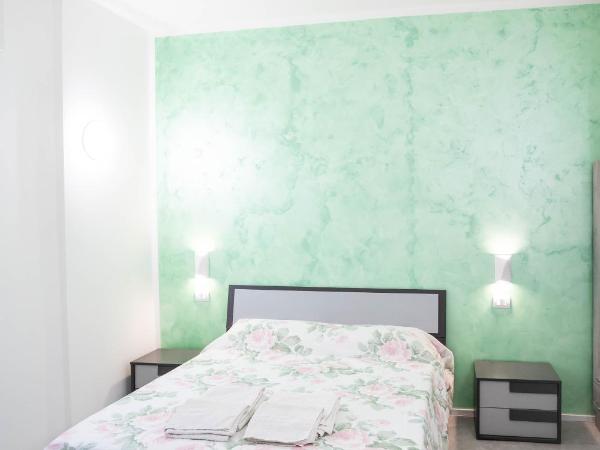 Residenza Ponte Catena : photo 1 de la chambre chambre double avec salle de bains privative