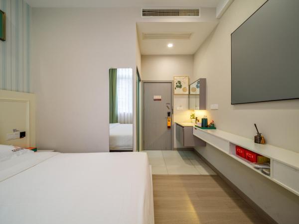 Orient Rose International Hotel : photo 6 de la chambre chambre lit queen-size - accessible aux personnes à mobilité réduite