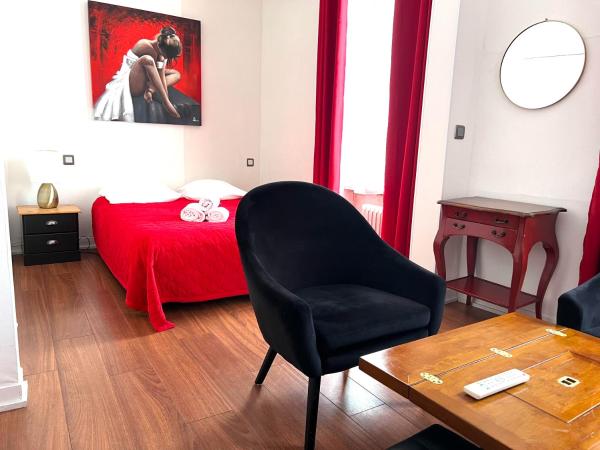 Hôtel de la Gare : photo 4 de la chambre chambre quadruple avec douche