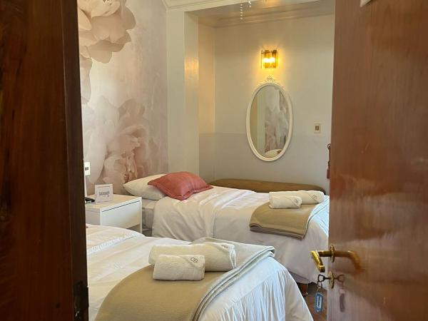 Hotel Boutique Casa & Cava : photo 2 de la chambre chambre double ou lits jumeaux