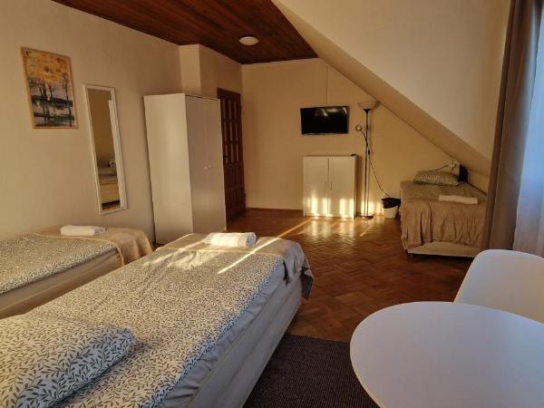 Hostel Milicka : photo 2 de la chambre chambre quadruple