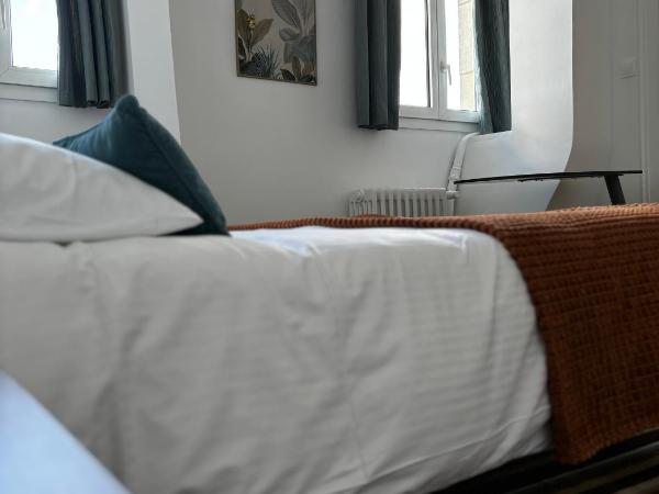 Rive Gauche : photo 5 de la chambre chambre double confort avec vue sur la loire