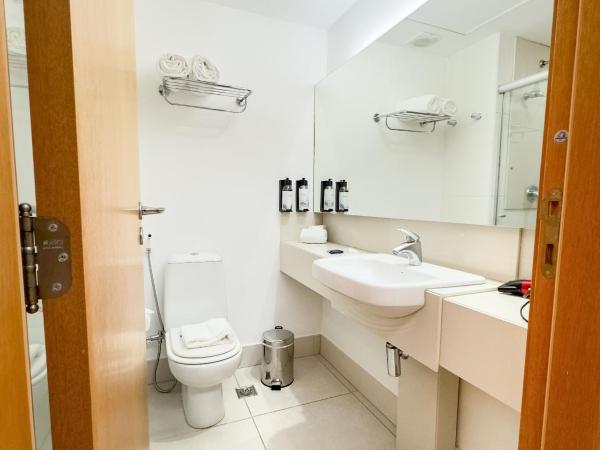 Hilton Garden Inn Belo Horizonte Lourdes : photo 5 de la chambre quarto deluxe com cama queen-size