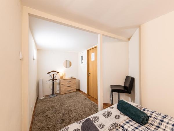 Urban Rooms : photo 1 de la chambre chambre double avec salle de bains commune