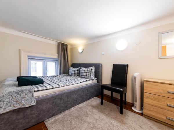 Urban Rooms : photo 5 de la chambre chambre double avec salle de bains commune