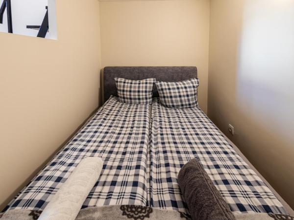 Urban Rooms : photo 4 de la chambre chambre familiale avec salle de bains commune