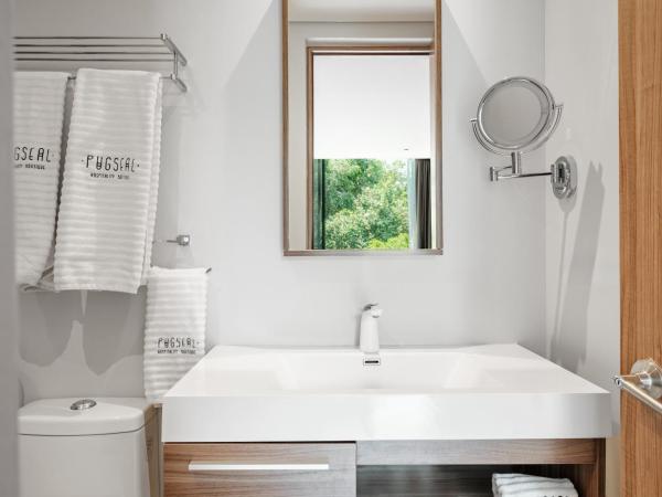 Pug Seal Polanco Allan Poe : photo 8 de la chambre chambre deluxe