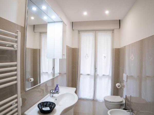 Residenza Ponte Catena : photo 7 de la chambre chambre double avec salle de bains privative