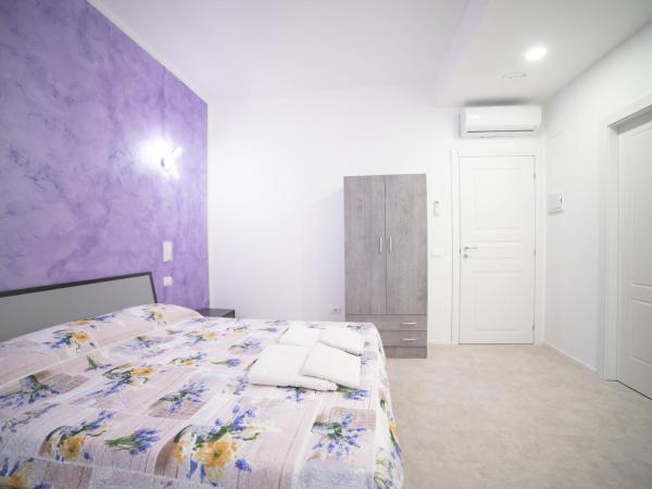 Residenza Ponte Catena : photo 8 de la chambre chambre double avec salle de bains privative