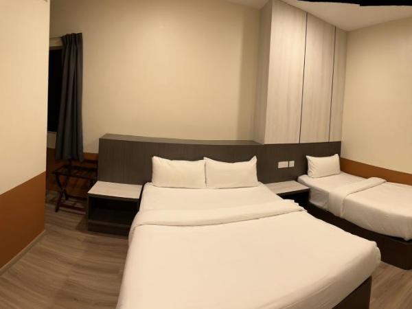 T SQUARE HOTEL (IPOH) : photo 10 de la chambre chambre triple