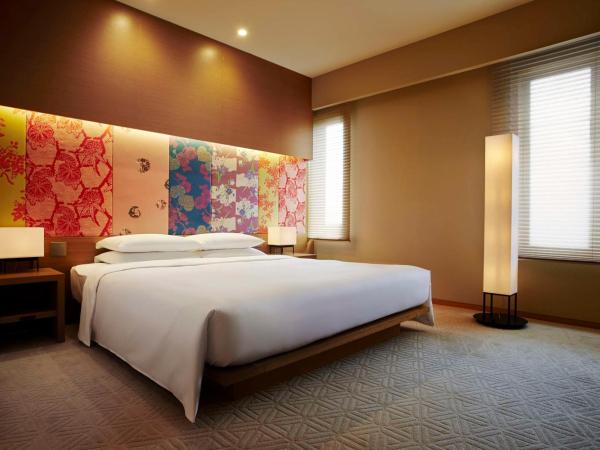 Hyatt Regency Kyoto : photo 1 de la chambre chambre lit king-size