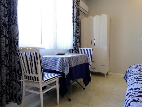 The Cotton House Hotel : photo 6 de la chambre chambre lit king-size avec balcon